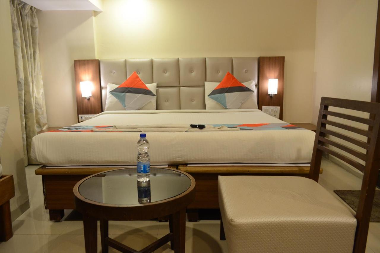 Hotel Aishwarya Residency 纳威孟买 外观 照片