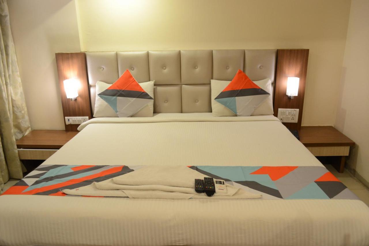 Hotel Aishwarya Residency 纳威孟买 外观 照片