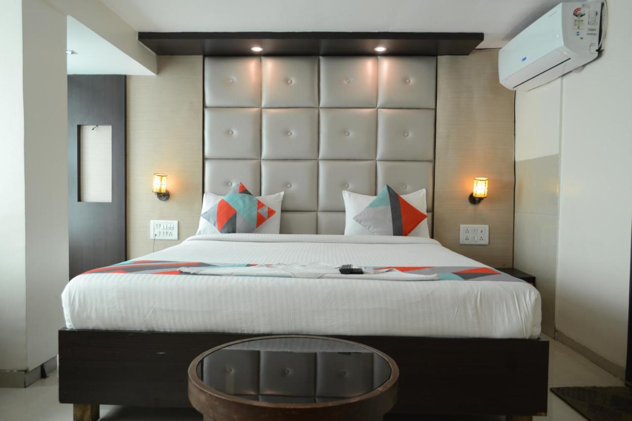 Hotel Aishwarya Residency 纳威孟买 外观 照片