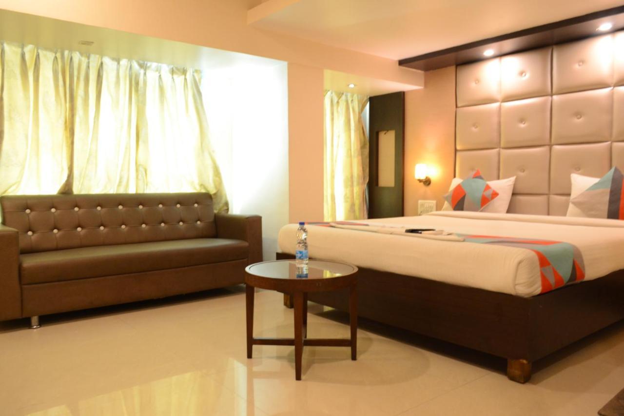 Hotel Aishwarya Residency 纳威孟买 外观 照片