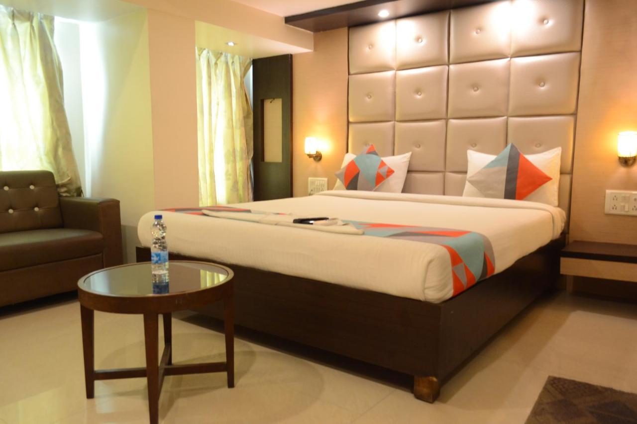 Hotel Aishwarya Residency 纳威孟买 外观 照片