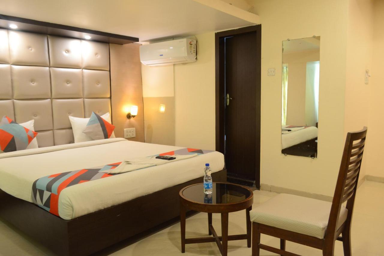 Hotel Aishwarya Residency 纳威孟买 外观 照片