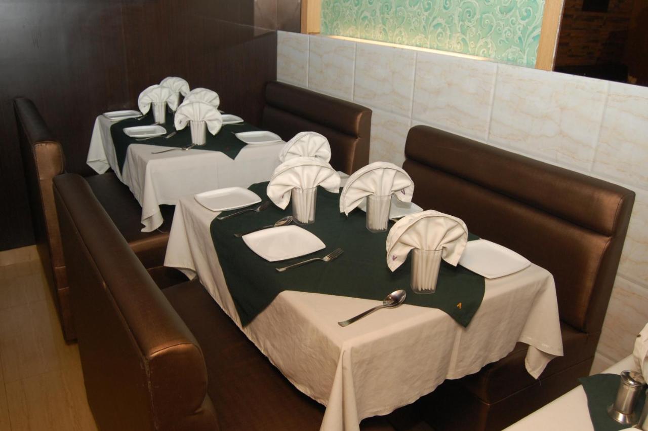 Hotel Aishwarya Residency 纳威孟买 外观 照片